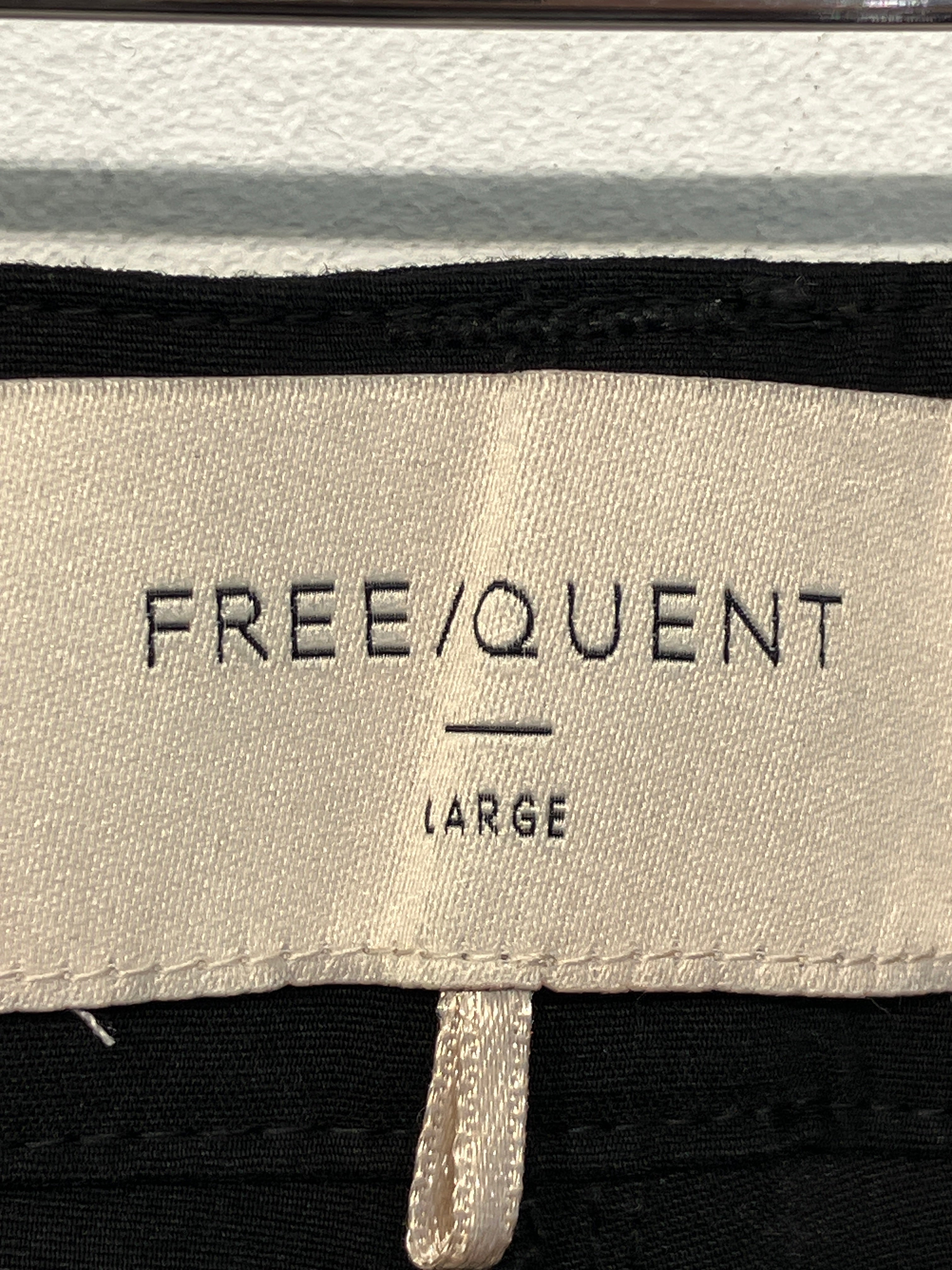 Free/Quent Bukser